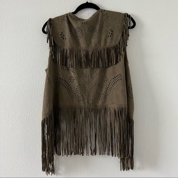 Do everything in love Sweaters - Do Everything In Love Anthropologie Vest